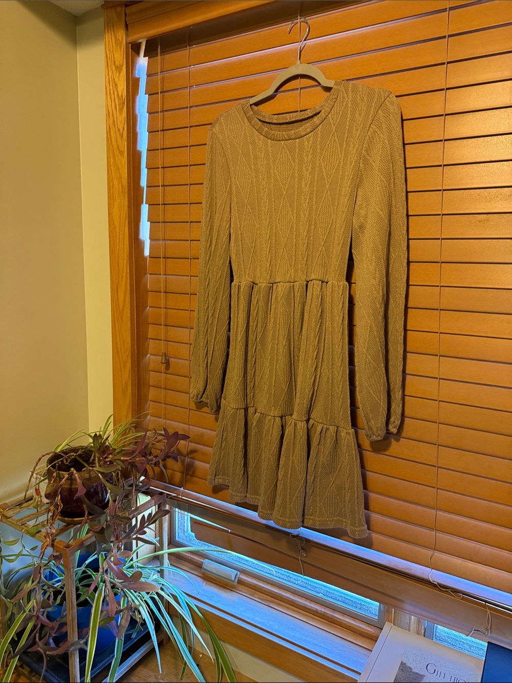 Long Sleeve Tiered Knit Dress in Olive